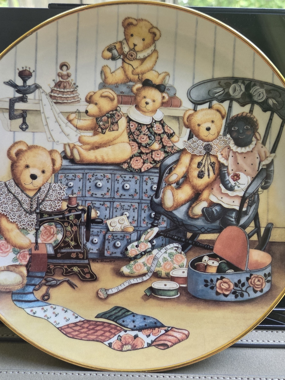Franklin Mint Heirloom Teddy Bear Sewing Plate - Floral Patchwork Design